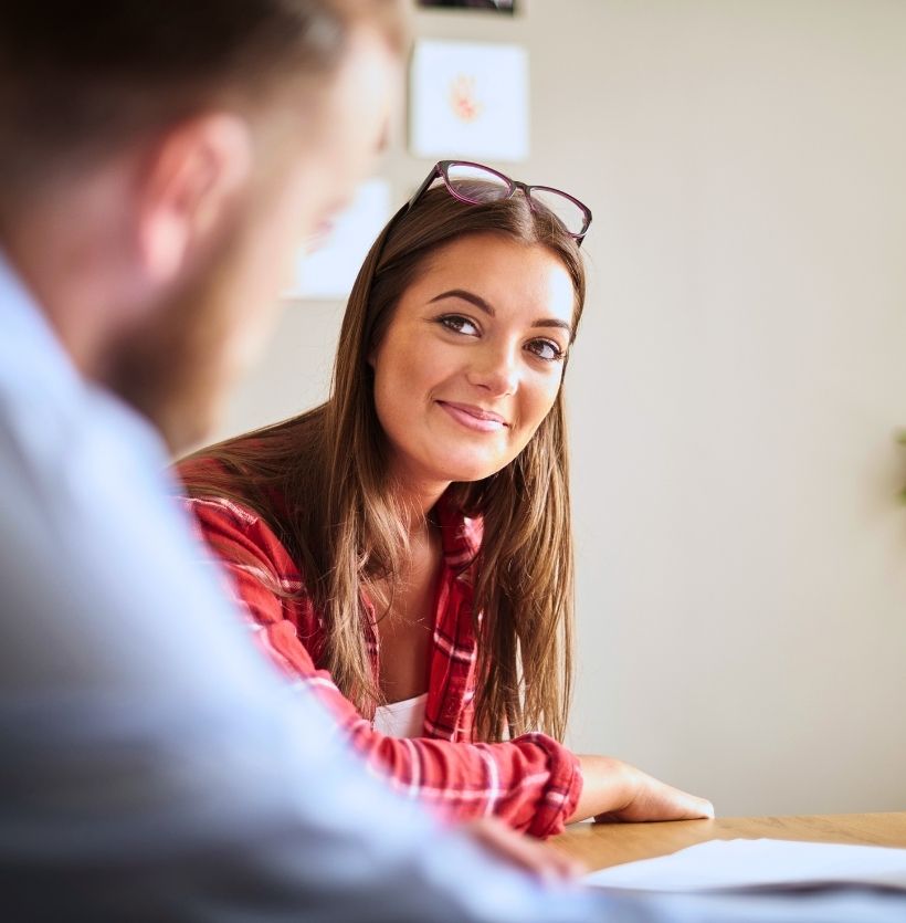 Immigrationgurus student client in a counselling session