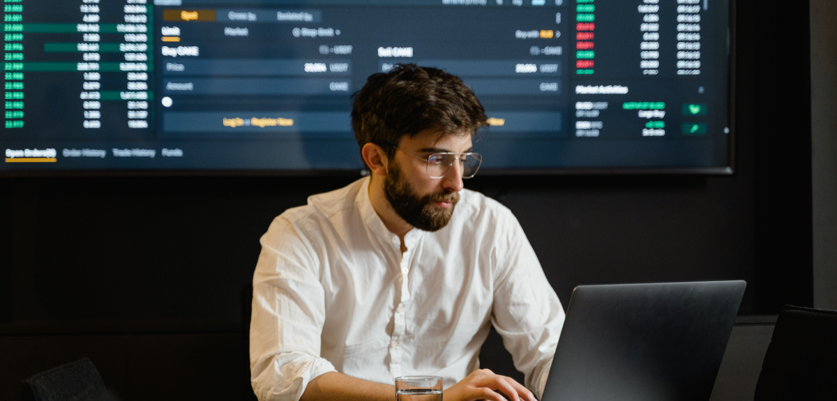 Image of an international trader on E-1 Visa